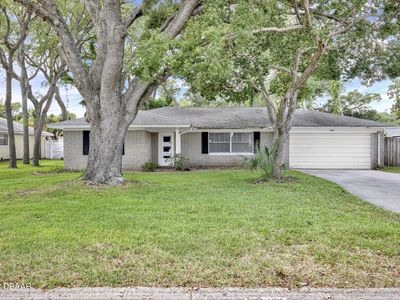 850 E Lindenwood Cir