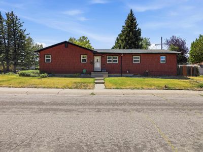 1101 Alpine Dr