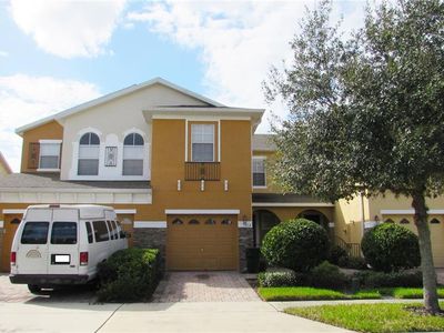 9434 Silver Buttonwood St