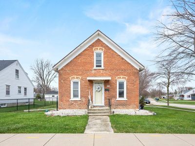 1121 George St