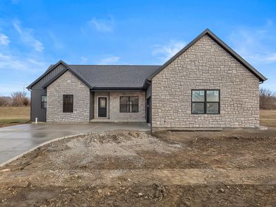 Property at 702 N Beacon Hill Cir, Urbana, IL