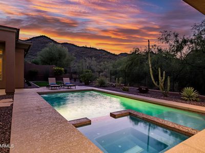 42144 N MOUNTAIN COVE Drive