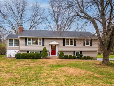 Property at 7 Finch Drive, Ridgefield, CT