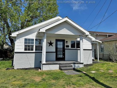 Property at 1013 10th St, Nitro, WV