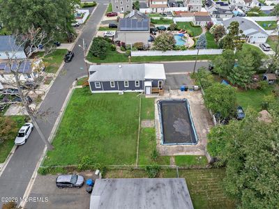 18 Van Brunt Place