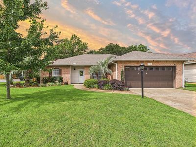 416 Parkwood Pl
