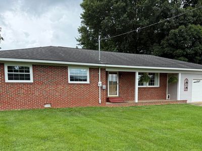 234 W Doe Ave
