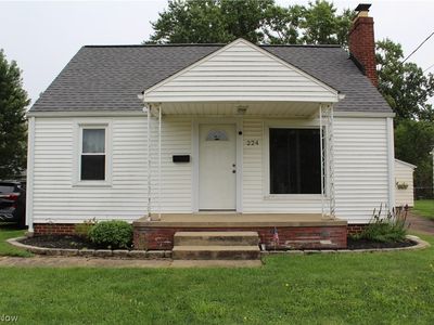 Property at 224 Pennsylvania Ave, Louisville, OH