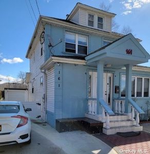 161 Dogwood Ave