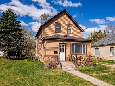 Property at 112 Cleveland St, Enderlin, ND