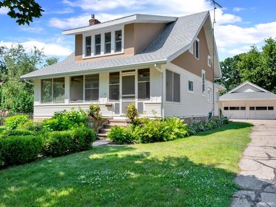 115 North Ferry DRIVE