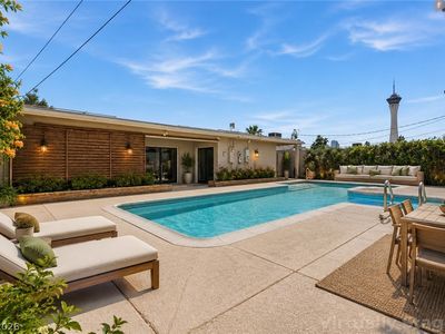 909 Canosa Ave