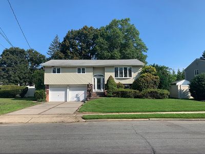 27 Ellensue Dr