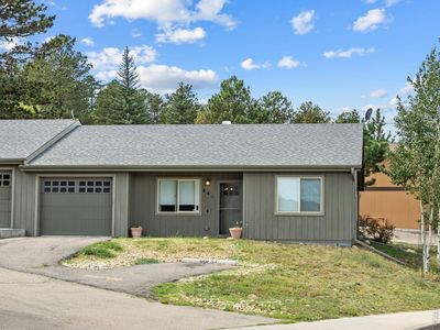 446 Stanley Ave