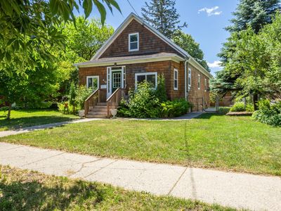 410 9th Ave S