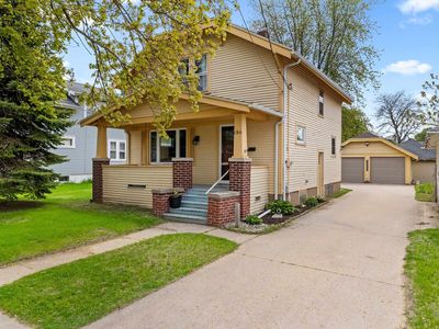 1311 Manila St
