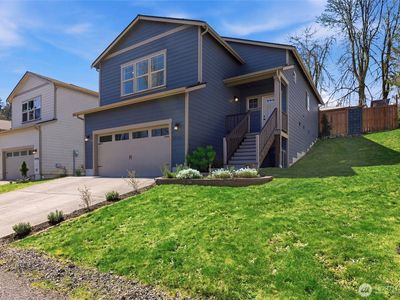 25681 NE School House Place