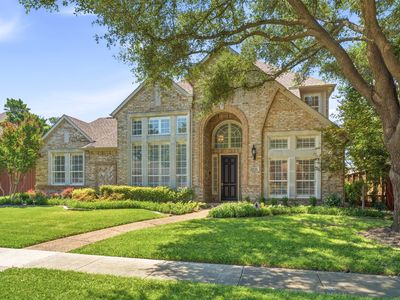 4536 Glenville Dr
