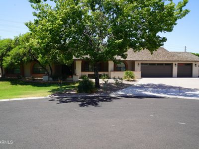 226 W RANCH Road