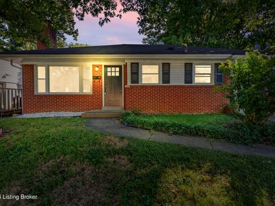3715 Rosemont Blvd