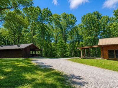495 Bear Hollow Rd