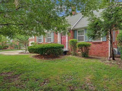 2840 Blue Brick Dr