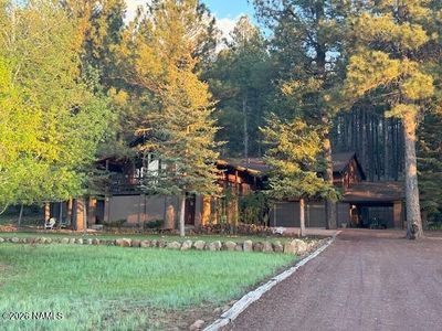 395 E Navajo Rd