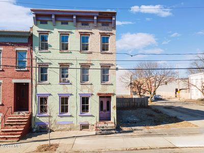 73 Clinton Street