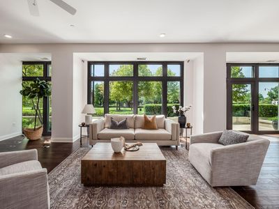 250 W Spring St APT 257