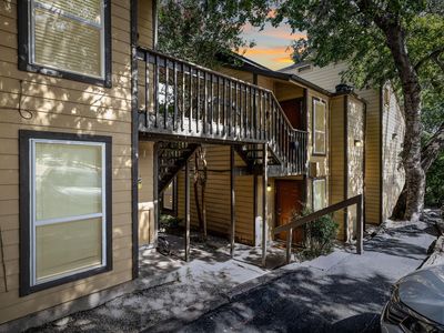 1000 W 26th St APT 213
