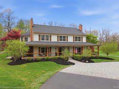 5490 Great Fosters Dr
