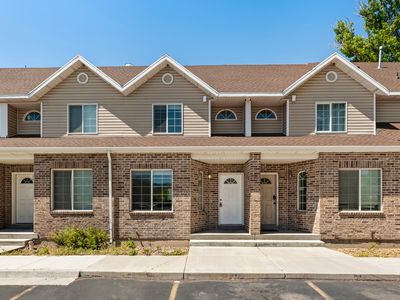 1045 S 1200 W APT 70B