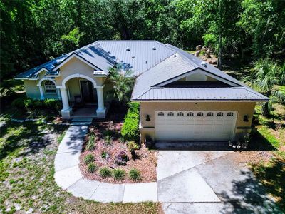 5215 Cedar Ln