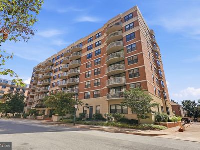1200 Braddock Pl APT 409
