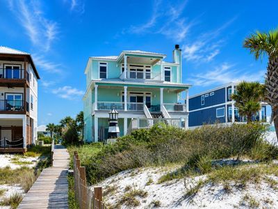 112 Barbados Dr