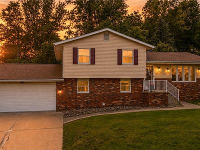 120 Windermere Dr