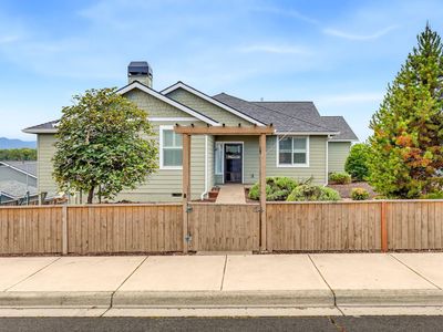 417 Echo Way