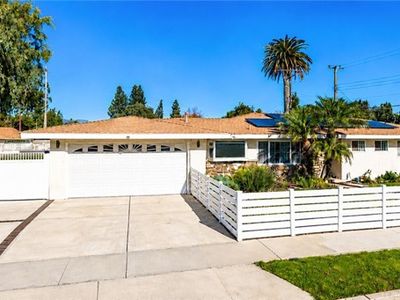 2013 Stanford Dr