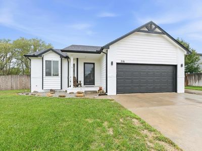 Property at 216 W Poplar St, Goddard, KS