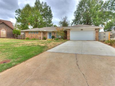 Property at 104 Redbird Cir, Midwest City, OK