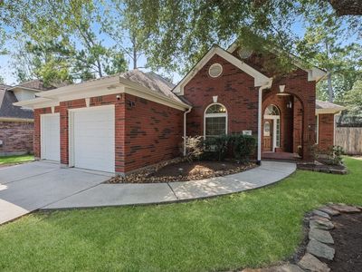116 N Acacia Park Cir