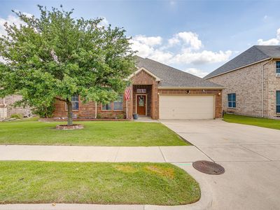 832 Peach Ln