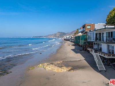 25006 Malibu Rd