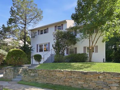 9905 Marquette Dr