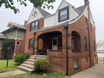 Property at 32 Haddale Avenue, Wheeling, WV