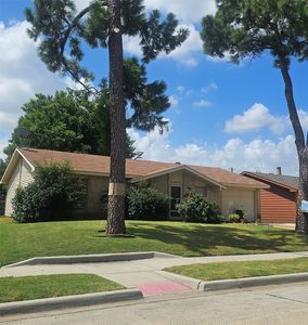 1032 Springwood Dr