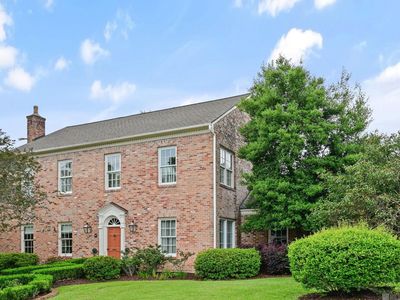 8327 Cypress Lake Dr