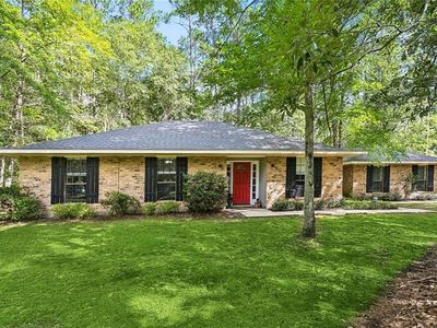 61213 Queen Anne Dr