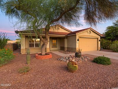 8140 N Iron Ridge Dr