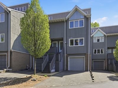 154 Marion Dr